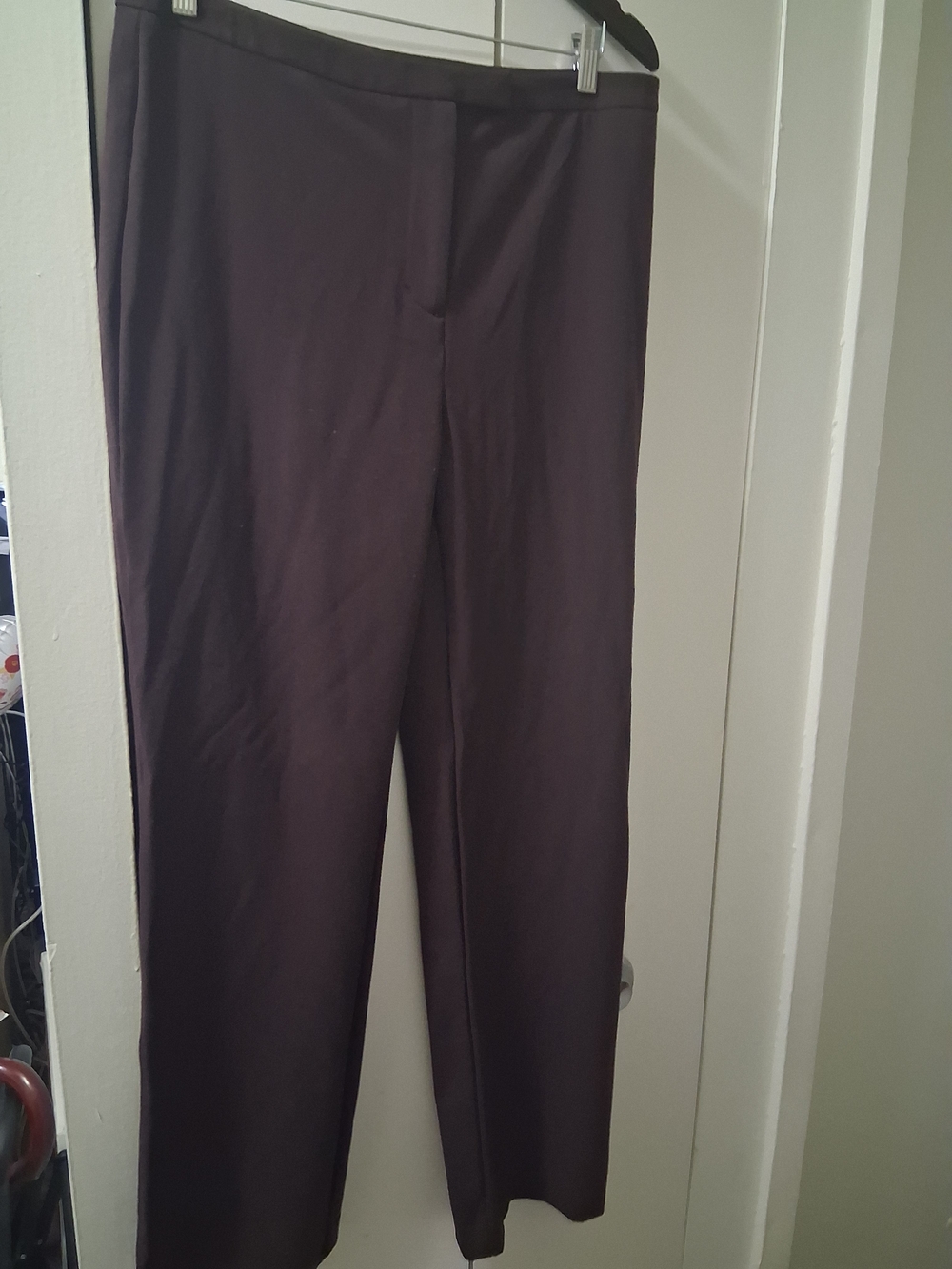 Hillard & Hanson Stretch Straight-Leg Trousers in Plum